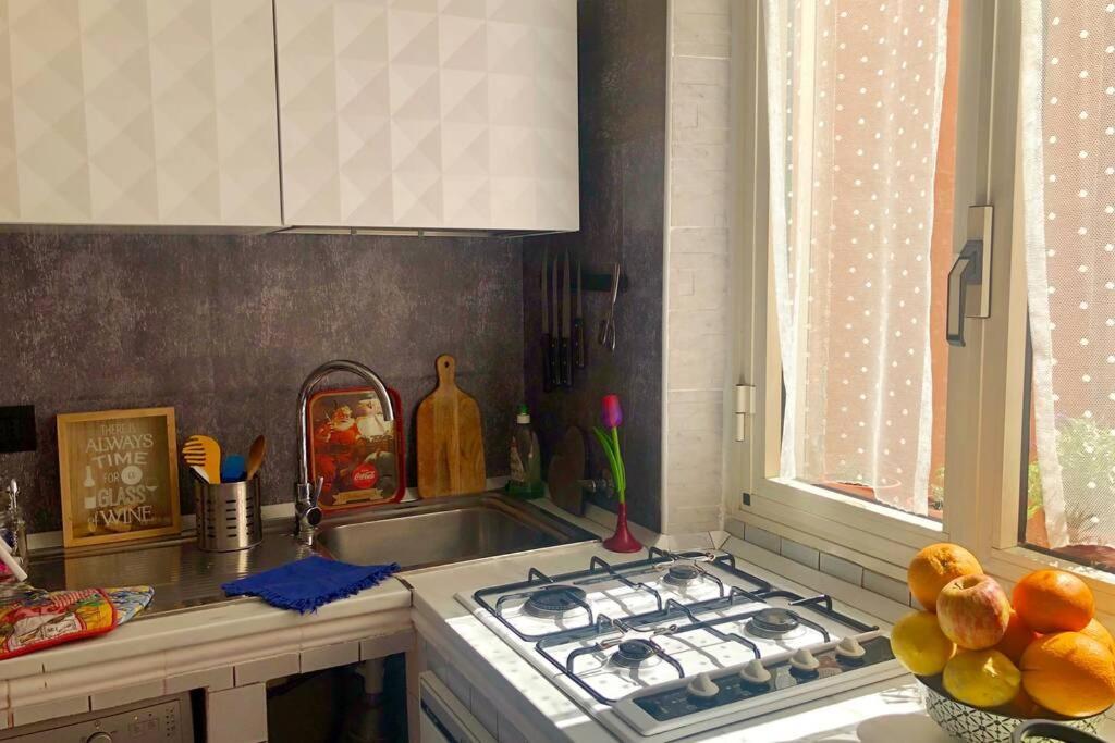 Vlad House, Close The Colosseum โรม ภายนอก รูปภาพ